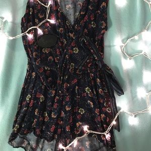 Small American eagle floral romper